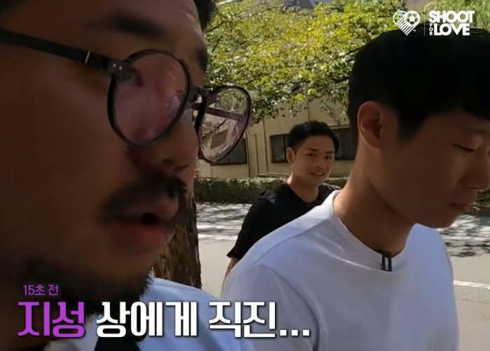 IMG_2552.webp.ren.jpg 교토에서 박지성을 만난 일본팬.jpg