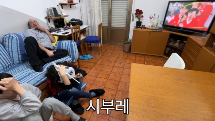 Screenshot_20240201-051251_YouTube.jpg 조규성 극혐하는 이탈리안 아재 2탄