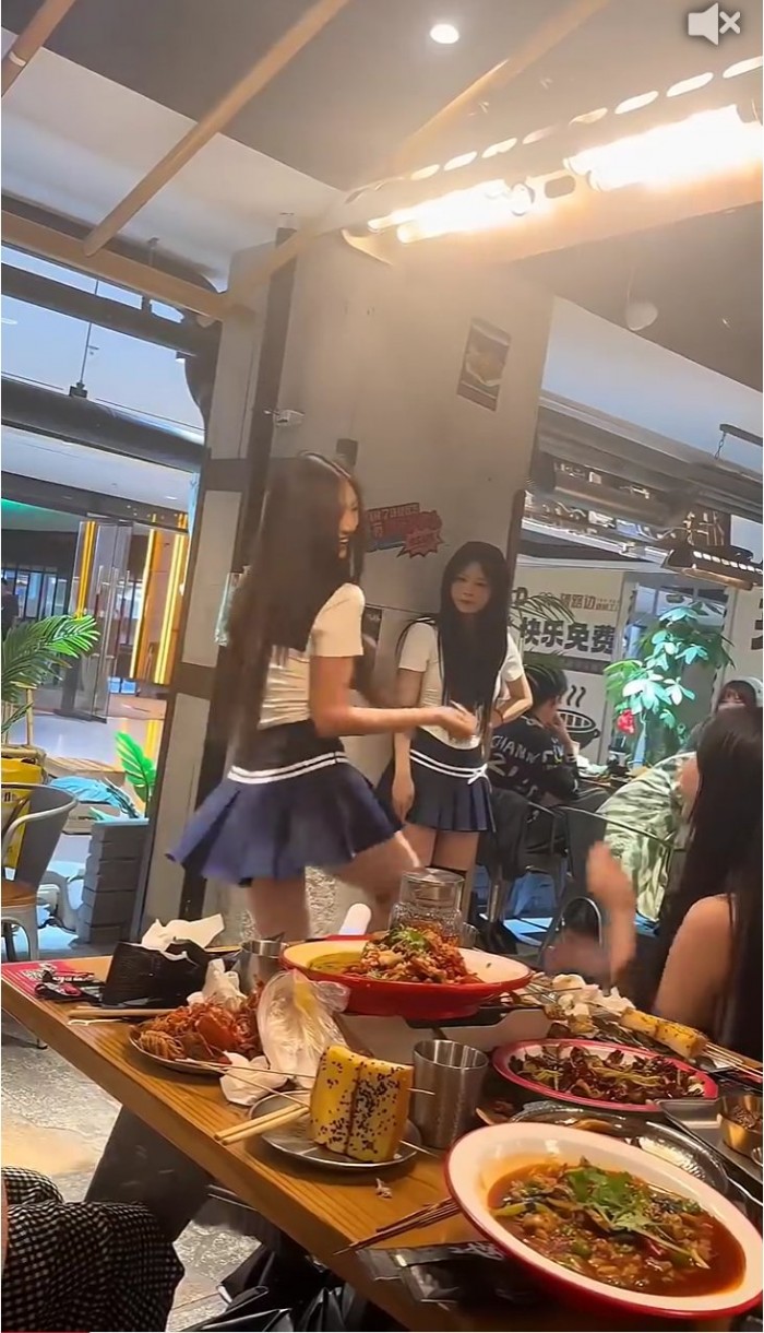 6bdefd362df21aac33973c982f3575ff_1785990219_4539.jpg